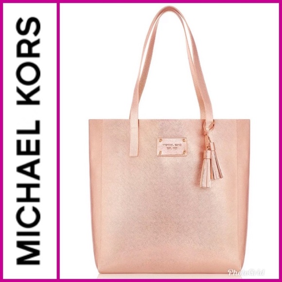 rose gold metallic michael kors purse